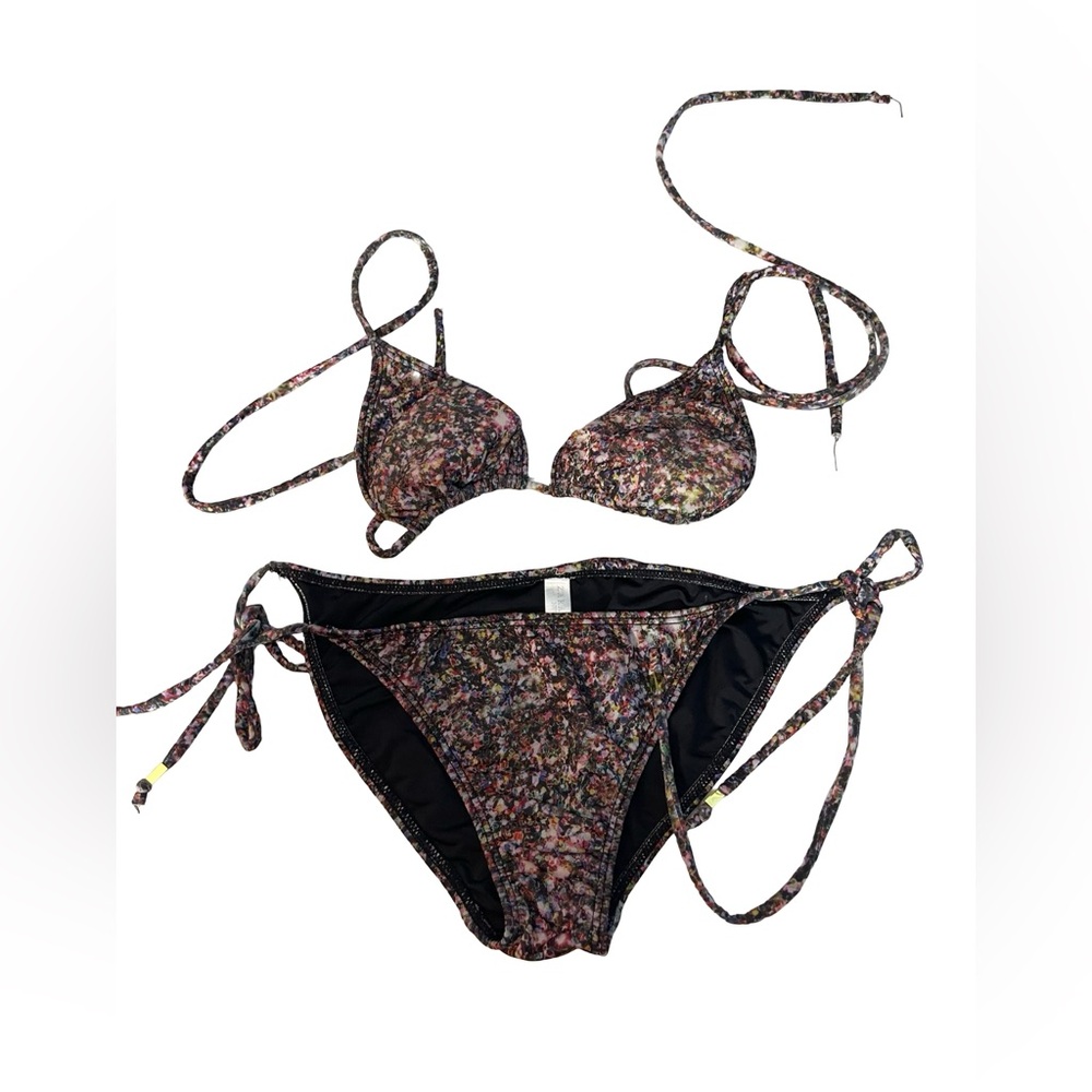 Zara Terez  triangle Floral Print Bikini Set in floral geometrical print 16 girl